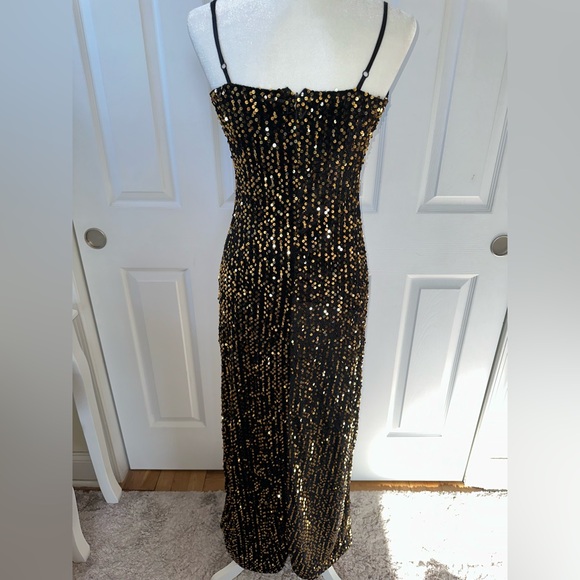 NWOT Gold Beaded Dress - Picture 3 of 14